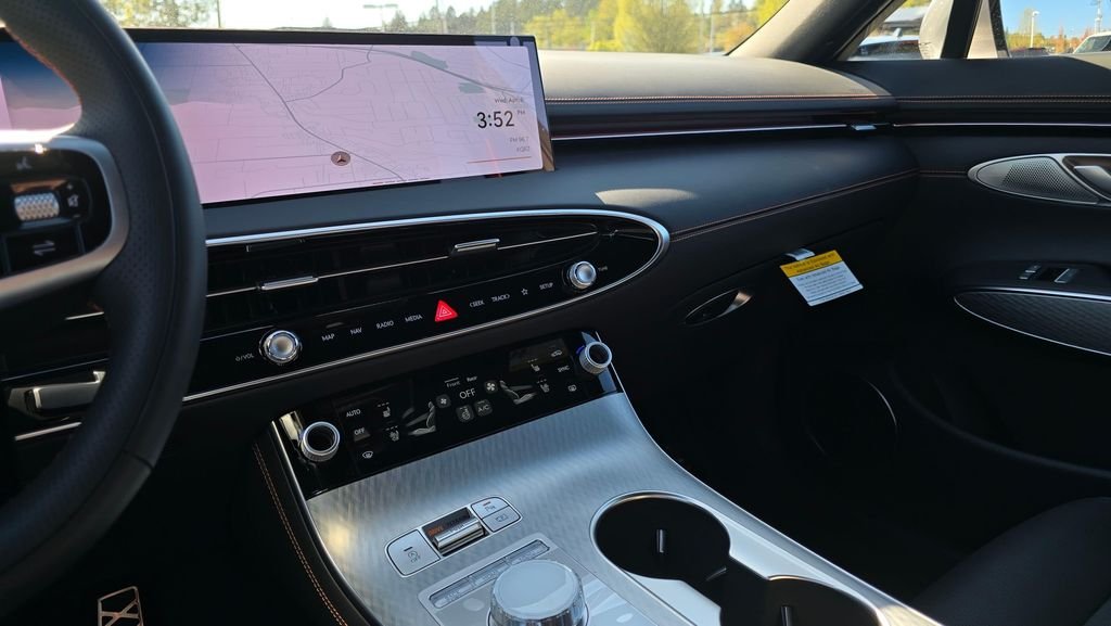 New 2026 Silver Genesis 2.5T Sport Prestige image 33