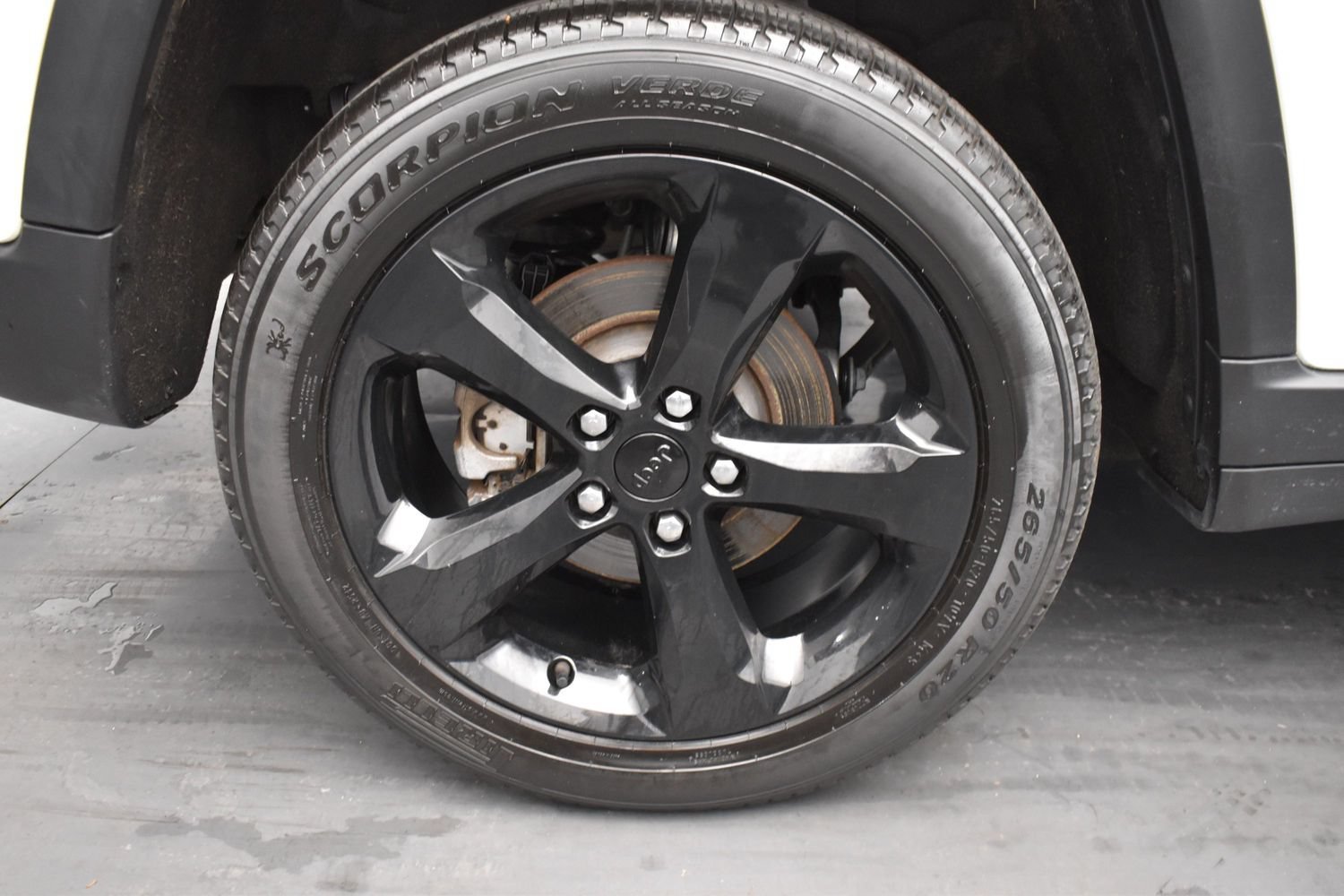 Used 2023 Bright White Clearcoat Jeep Limited image 15