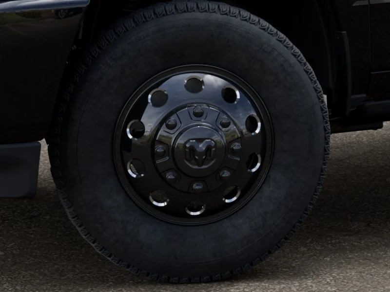 New 2026 Diamond Black Crystal Pearl-Coat Exterior Paint RAM Laramie image 36