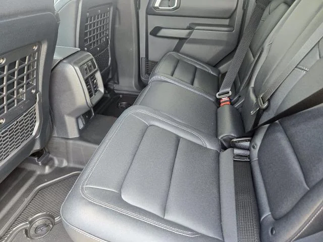 New 2026 Shadow Black Ford Badlands® image 38