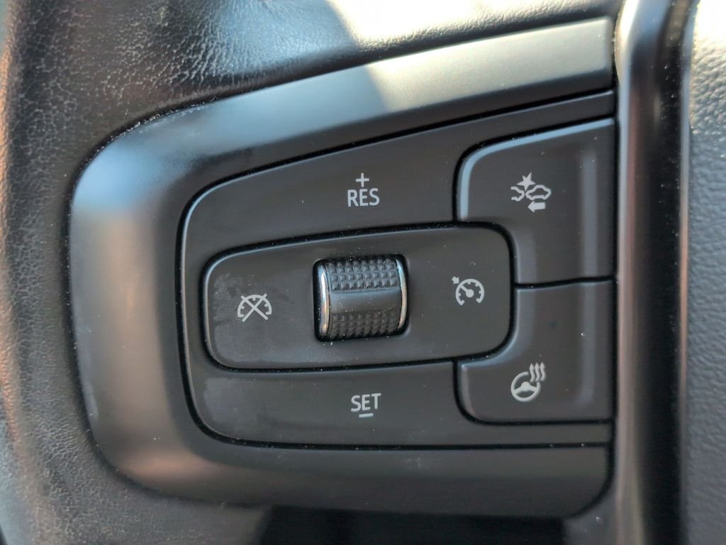 Used 2023 Silver GMC AT4X image 17