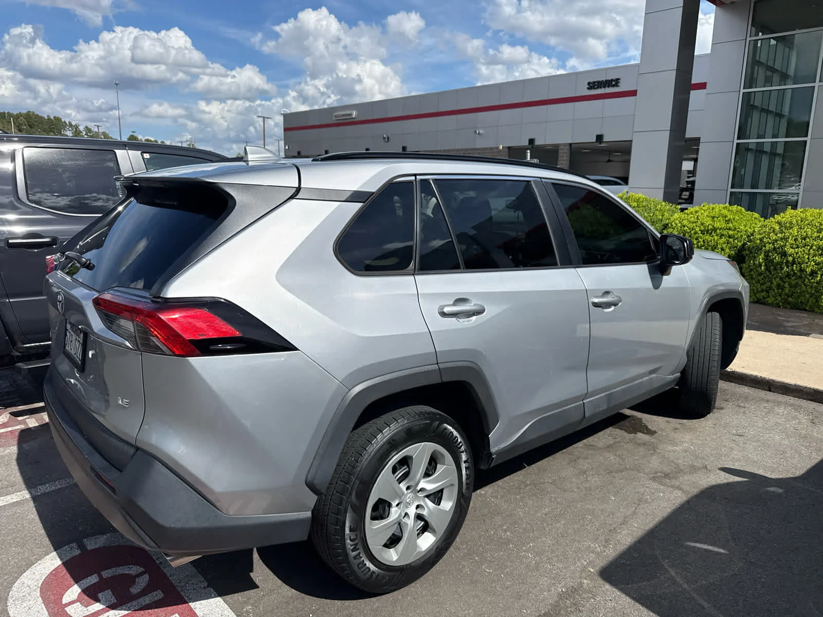 Used 2020 Silver Sky Metallic Toyota LE image 3