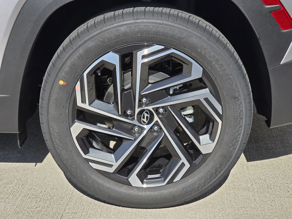 New 2026 Silver Hyundai SEL image 5