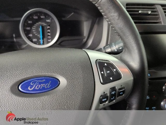 Used 2014 Black Ford XLT image 25