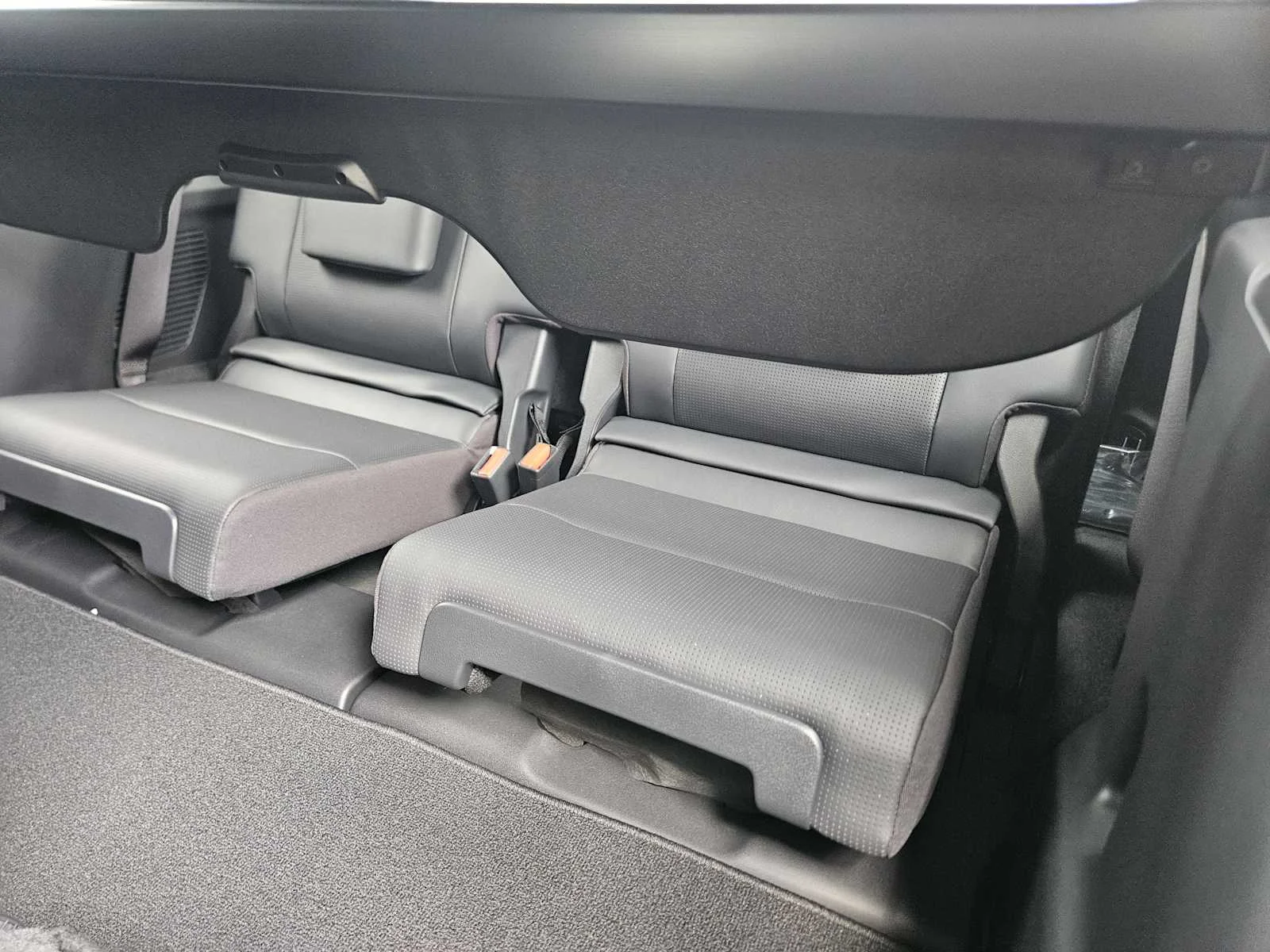 Certified Used 2026 CAVIAR Lexus Luxury image 22