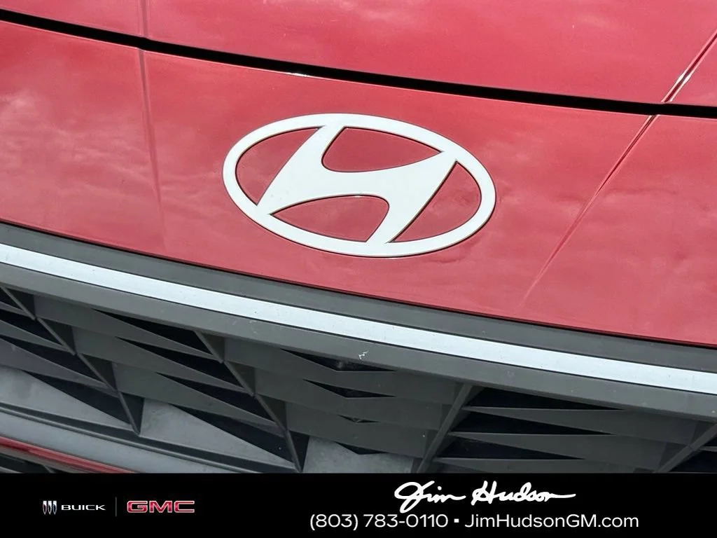 Used 2024 Red Hyundai SEL image 7