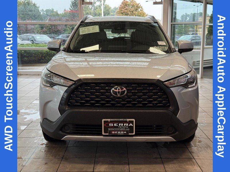 Used 2022 Silver Toyota LE image 7