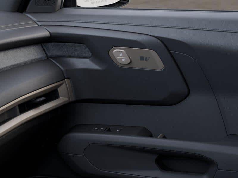 New 2027 EB/Ebony Black Kia S image 25