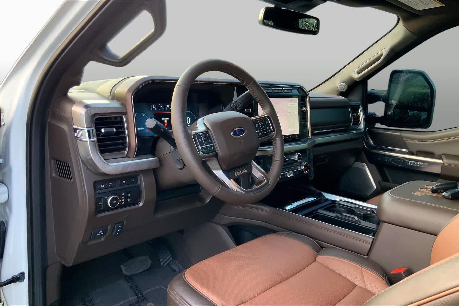 Used 2023 Star White Metallic Tri-Coat Ford King Ranch image 17