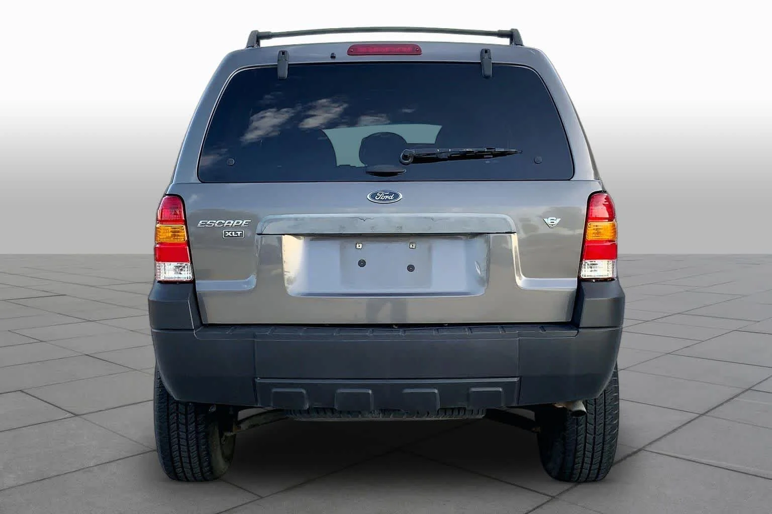 Used 2006 Silver Metallic Ford XLT image 4