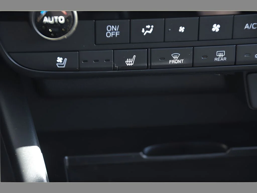 New 2026 CRYSTAL BLACK SILICA Subaru Wilderness image 36