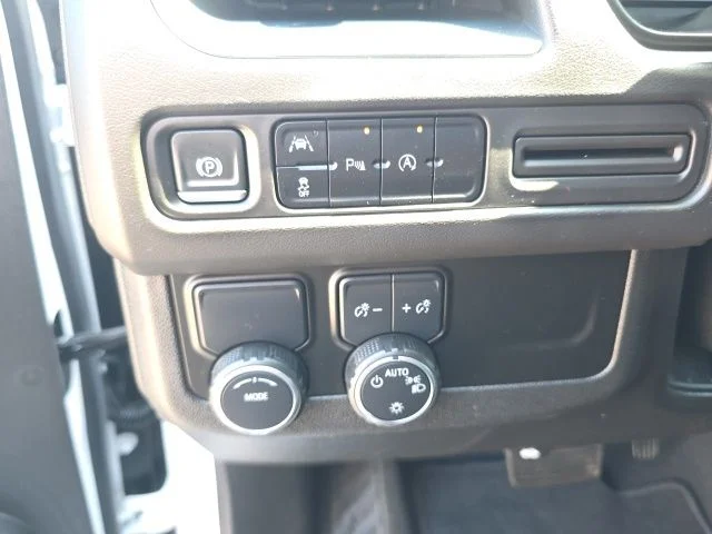 Used 2023 White Chevrolet Premier image 13