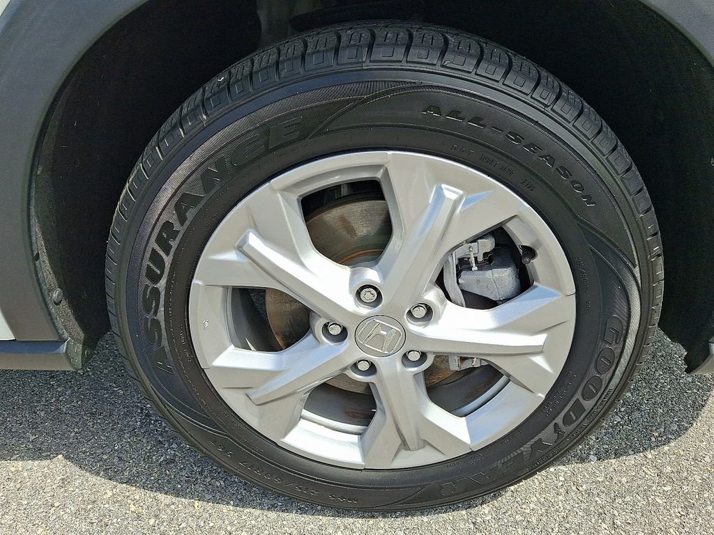 Used 2024 White Honda LX image 9