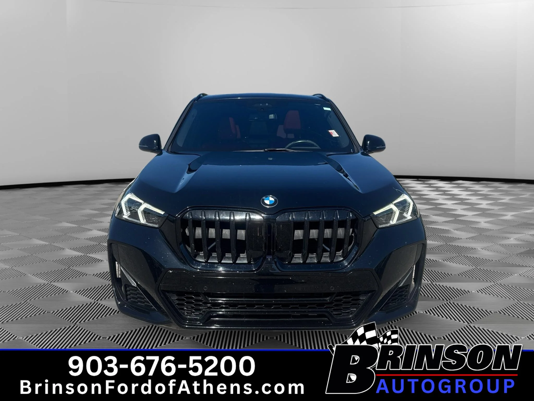 Used 2023 Black Sapphire Metallic BMW xDrive28i image 2