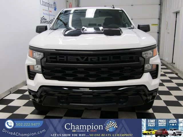 Certified Used 2025 Summit White Chevrolet Custom Trail Boss image 2