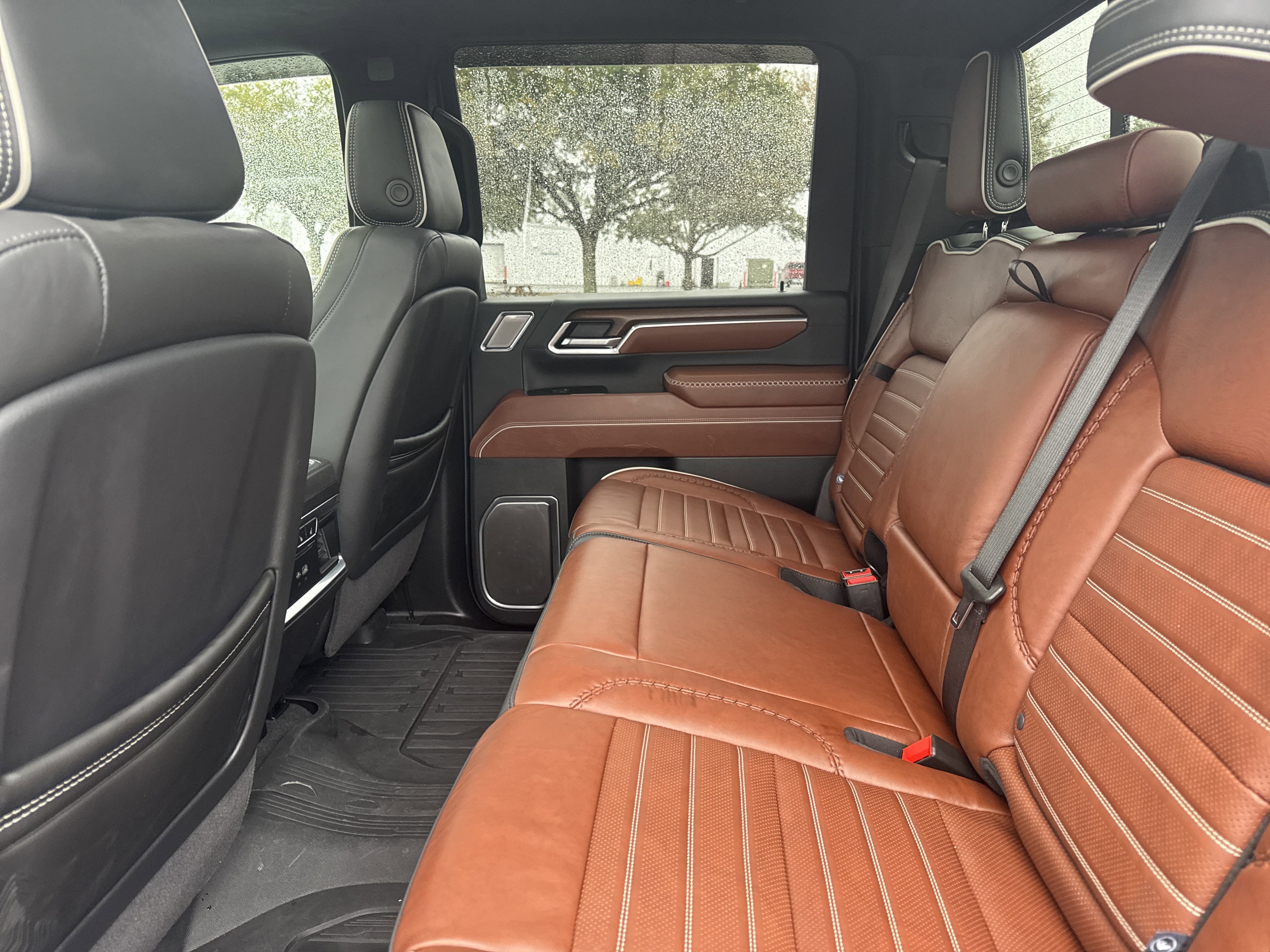 Used 2025 Sterling Metallic GMC Denali Ultimate image 24