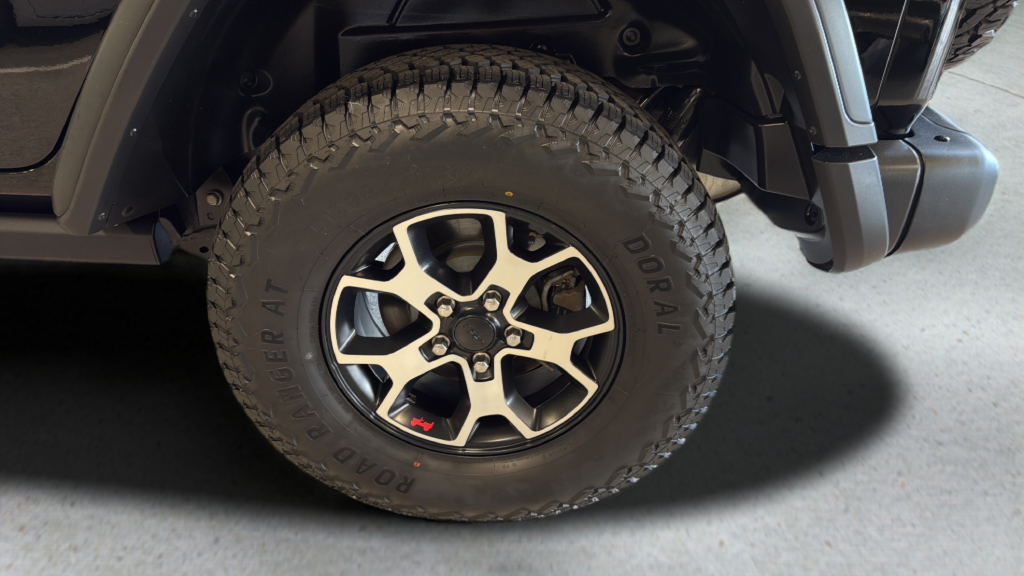 Used 2019 Black Jeep Unlimited Rubicon image 16
