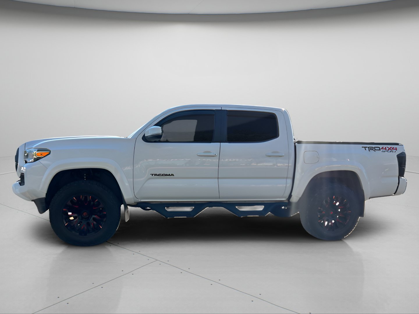 Used 2018 Super White Toyota TRD Sport image 11