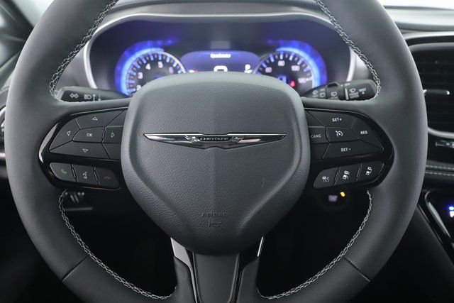 2026 Chrysler Pacifica Select - Photo 21