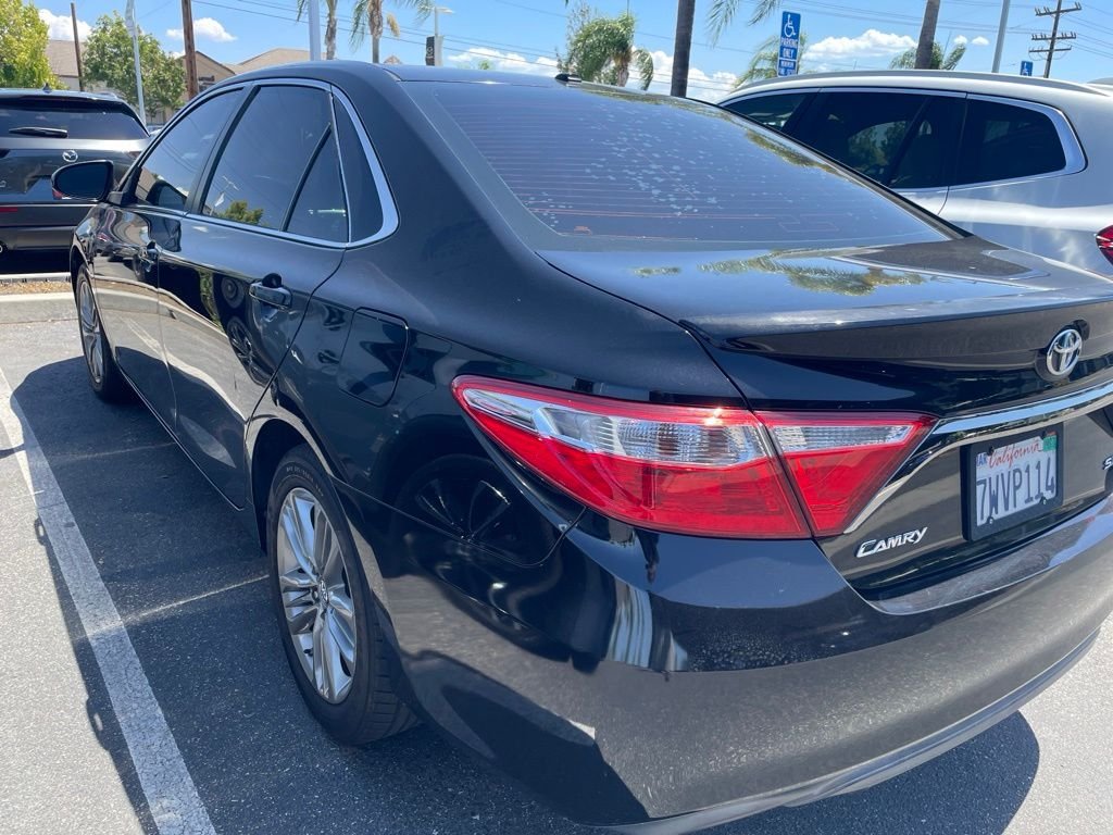 Used 2017 Midnight Black Metallic Toyota SE image 6