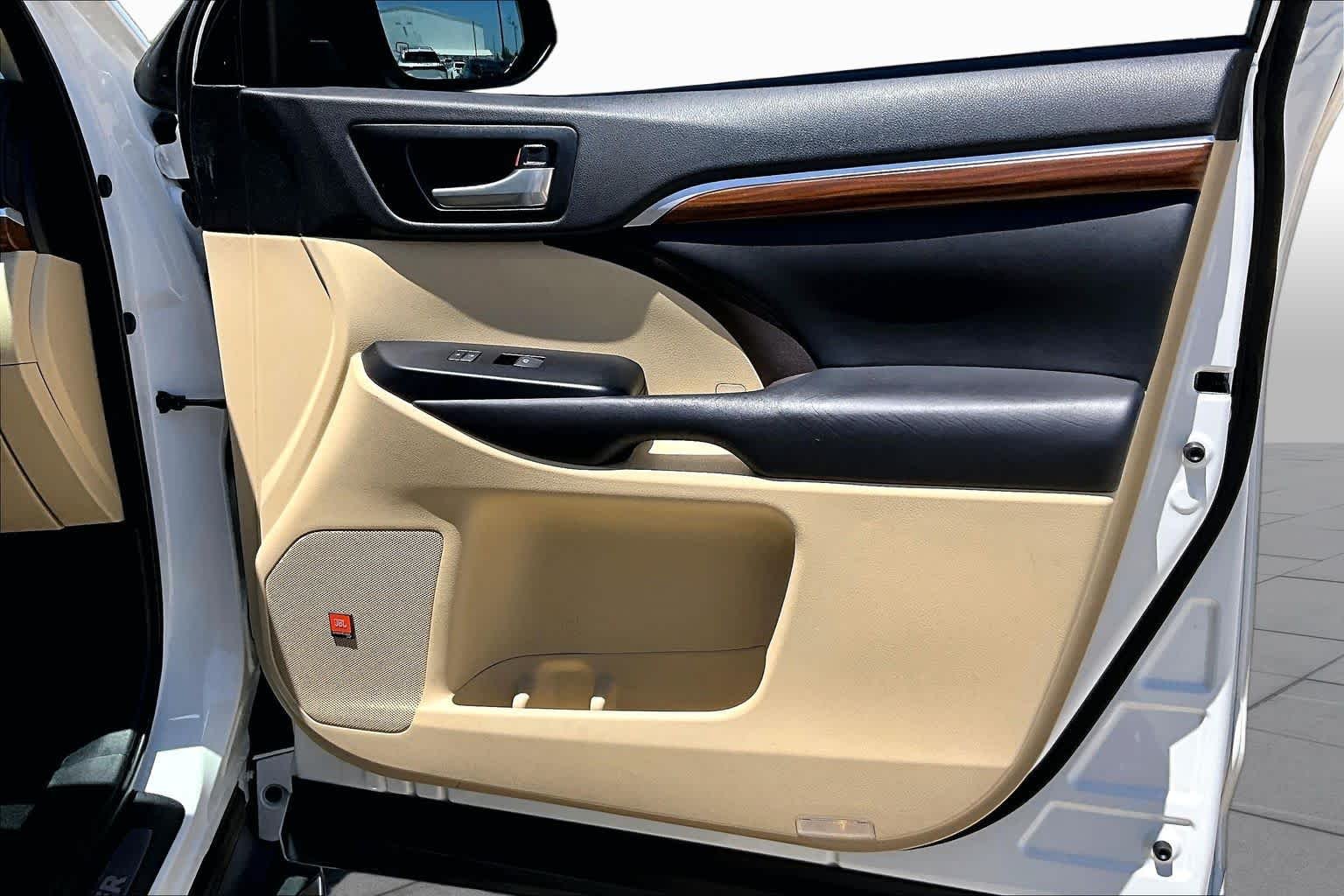 car-gallery-23