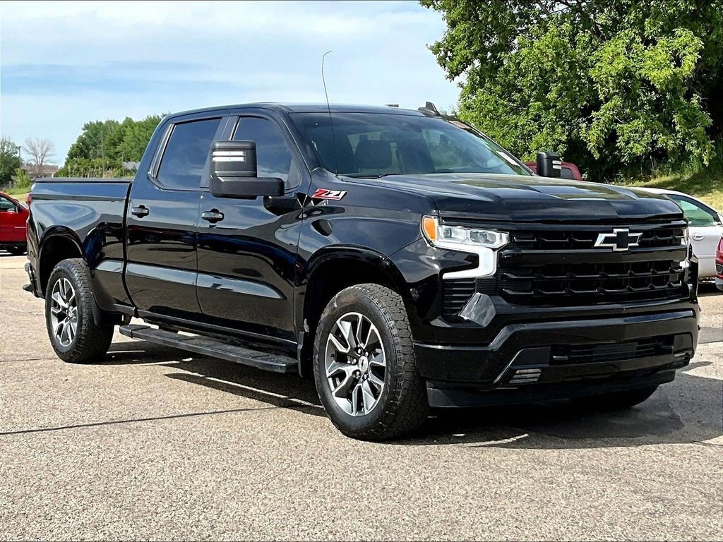 Used 2022 Chevrolet Silverado 1500 RST with VIN 1GCUDEED8NZ588845 for sale in Rochester, Minnesota
