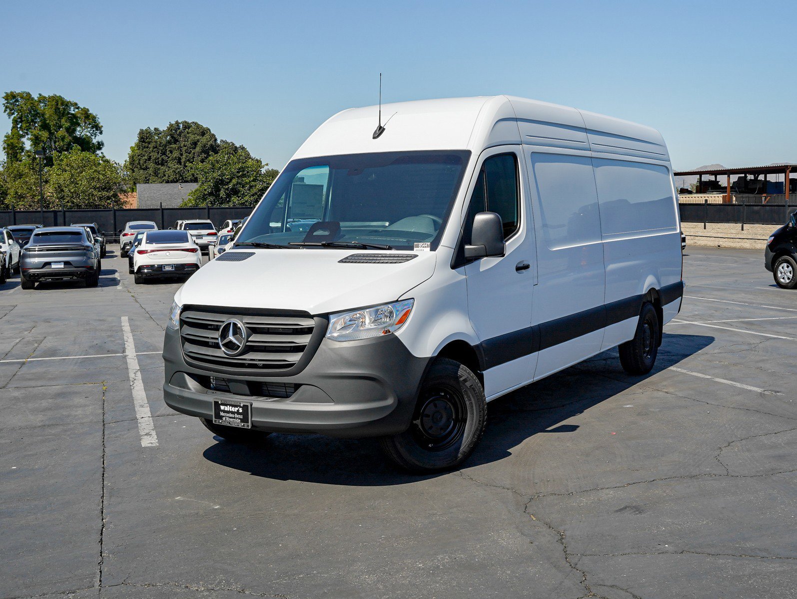 2026 Mercedes-Benz Sprinter 2500 170 WB HO High Roof's photo