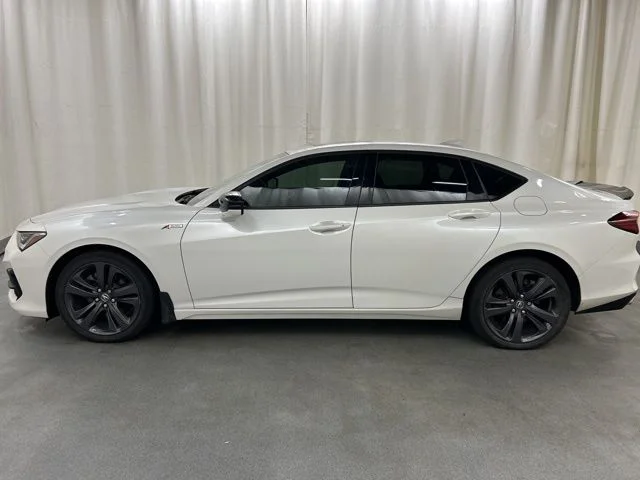 Used 2022 White Acura A-Spec Package image 3