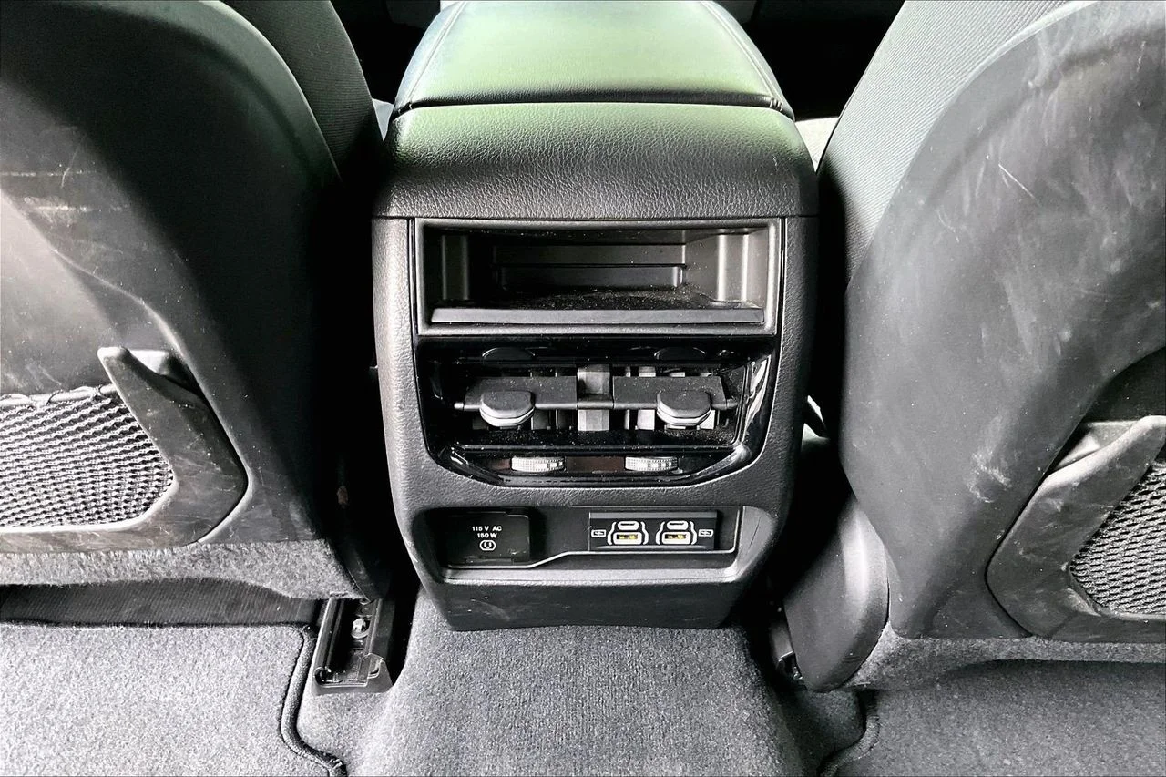 Used 2023 White Jeep Altitude X image 15