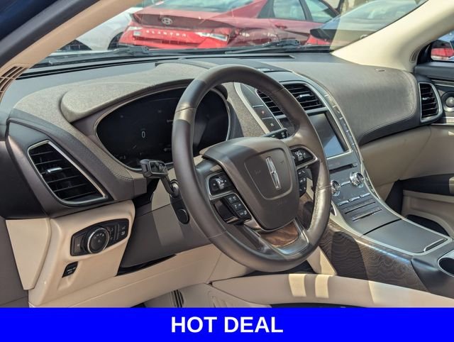 Used 2020 Blue Lincoln Reserve image 2
