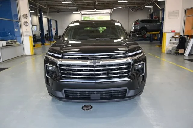 New 2026 Mosaic Black Metallic Chevrolet LT image 2