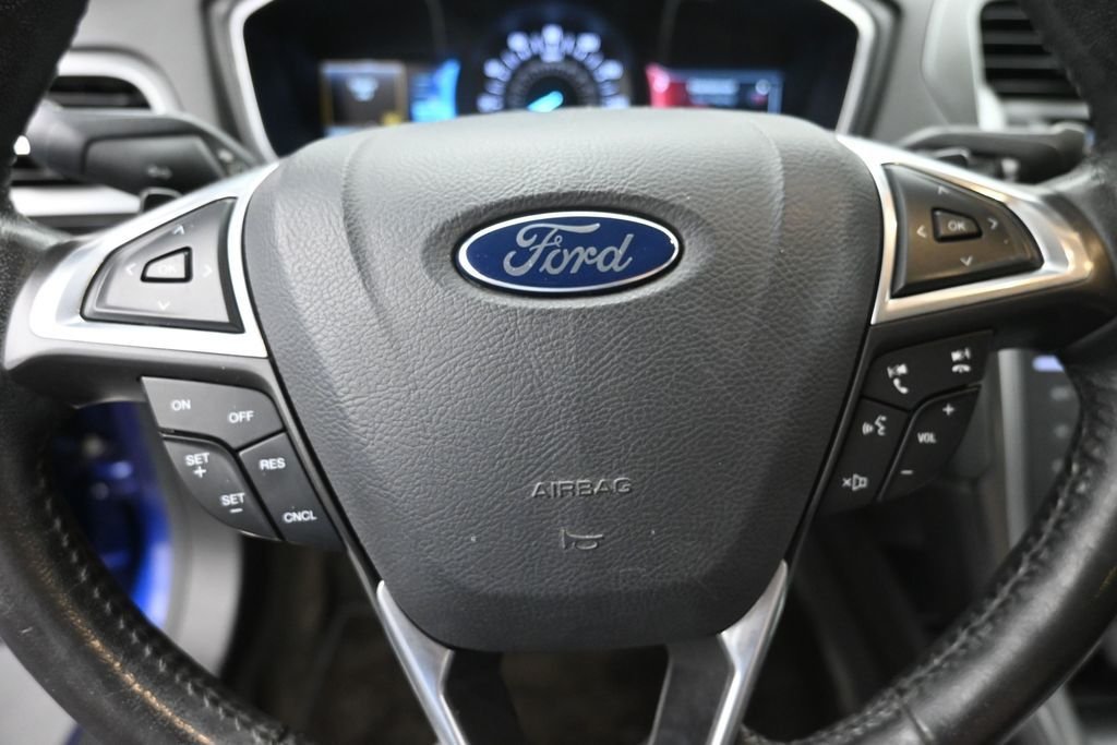 Used 2014 Blue Ford Titanium image 19