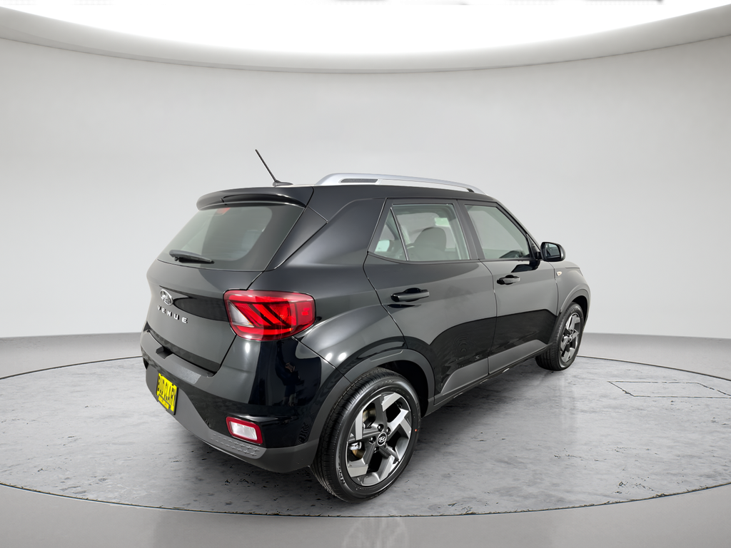 New 2026 Black Hyundai SEL image 3