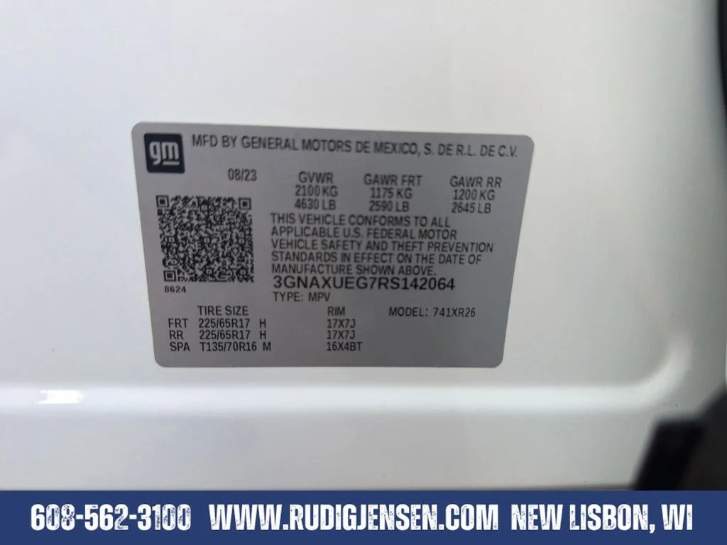 Used 2024 White Chevrolet LT image 29