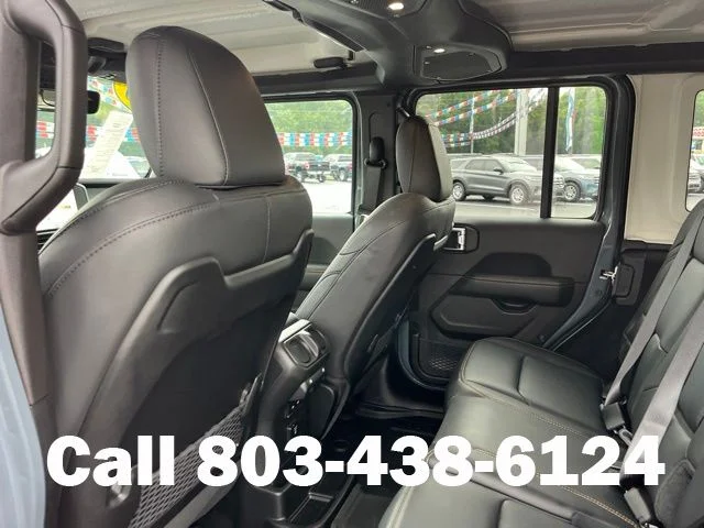 2026 Jeep Wrangler 4-Door Sahara - Photo 11