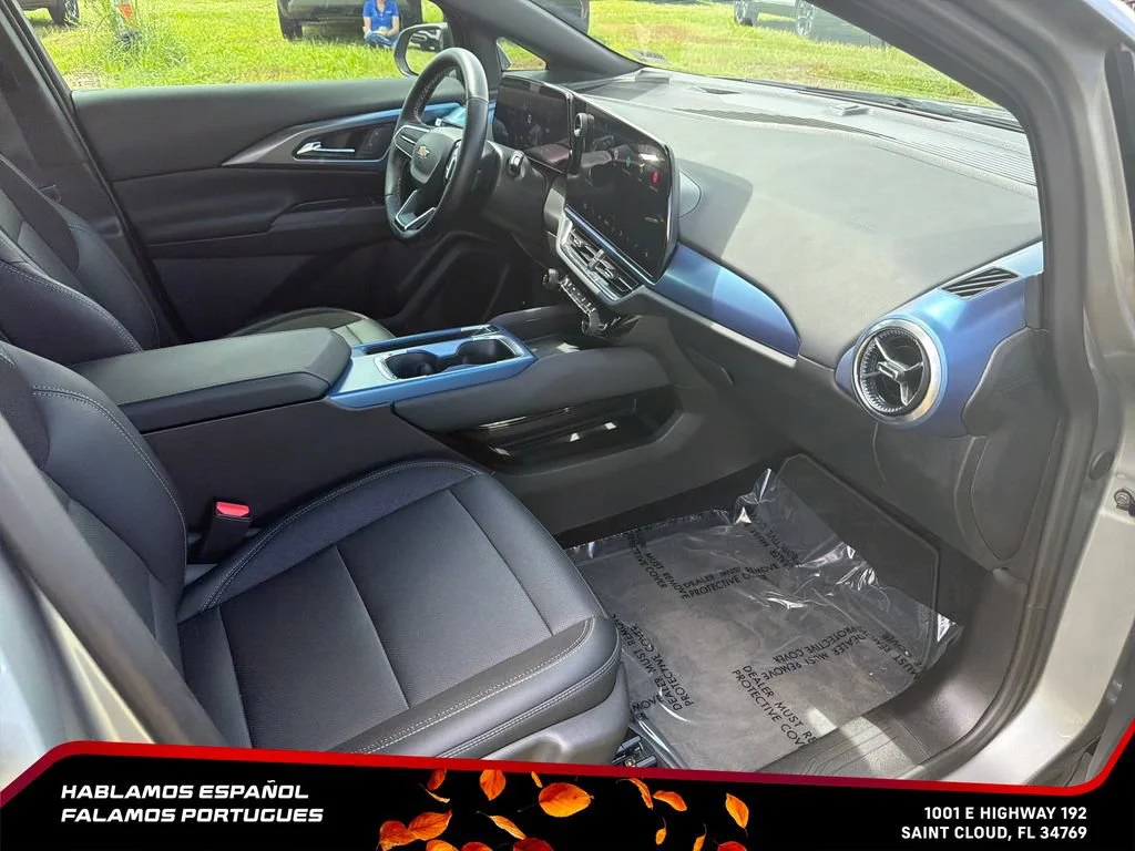 Used 2025 Sterling Gray Metallic Chevrolet LT image 36