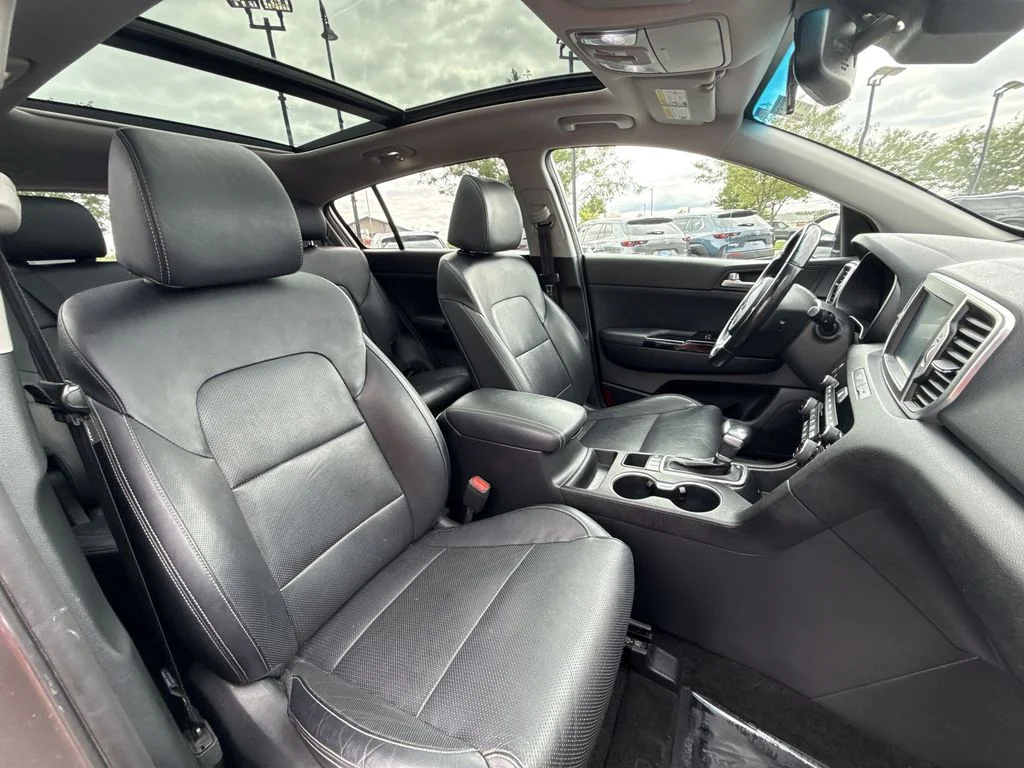 Used 2019 Silver Kia EX image 27