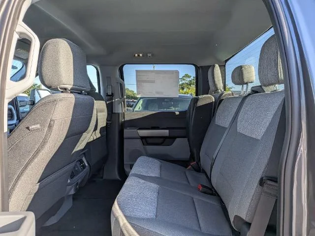 New 2027 Carbonized Gray Metallic Ford F-250® XLT image 36