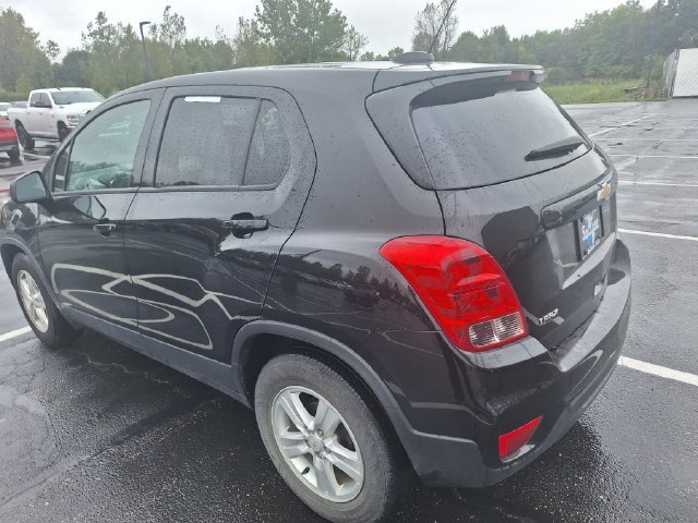 Used 2021 Black Chevrolet LS image 6