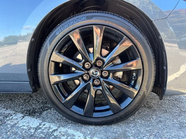 Used 2022 Polymetal Gray Metallic Mazda Carbon Edition image 13