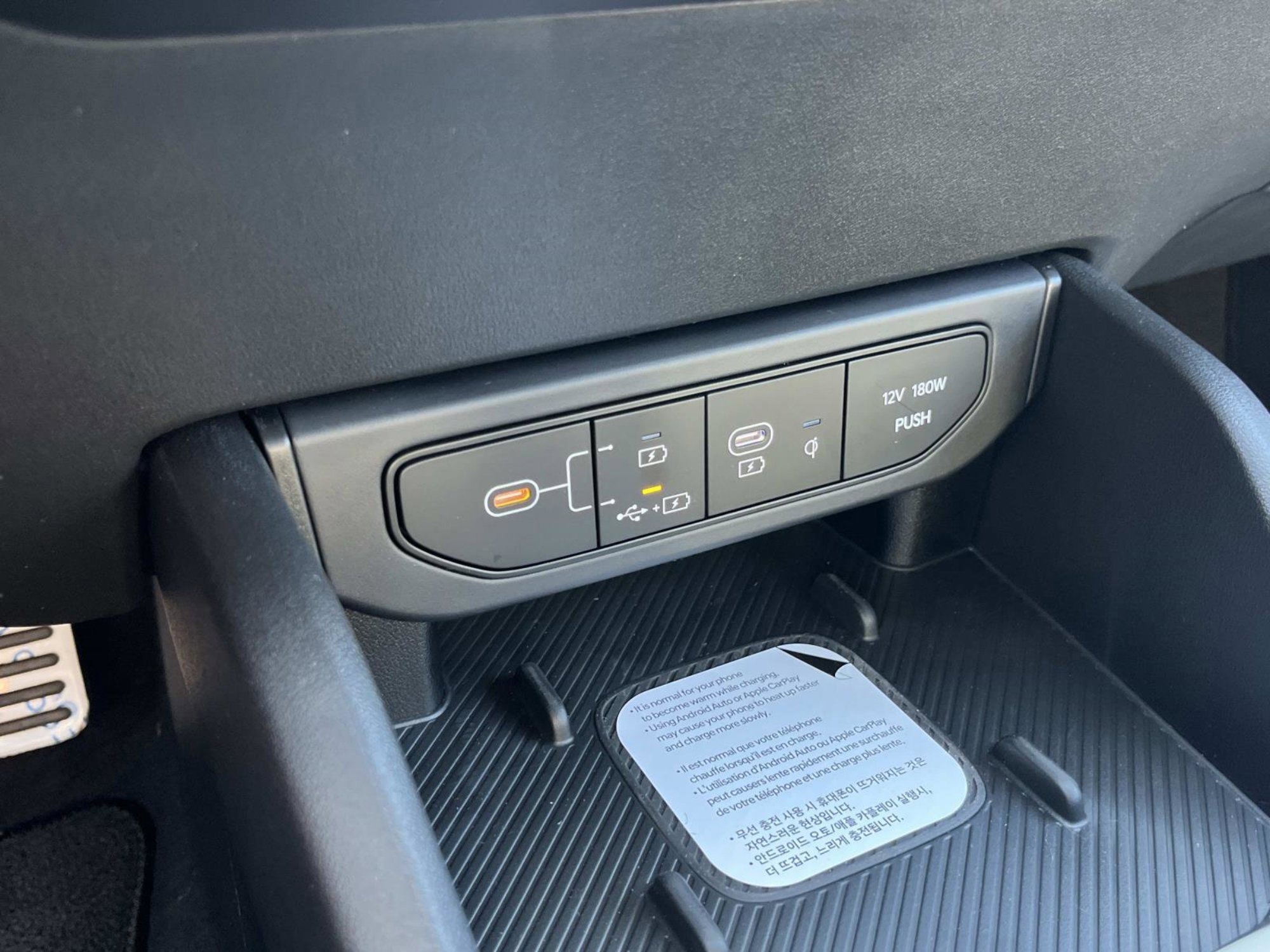 New 2026 Aurora Black Pearl Kia GT-Line Turbo image 30