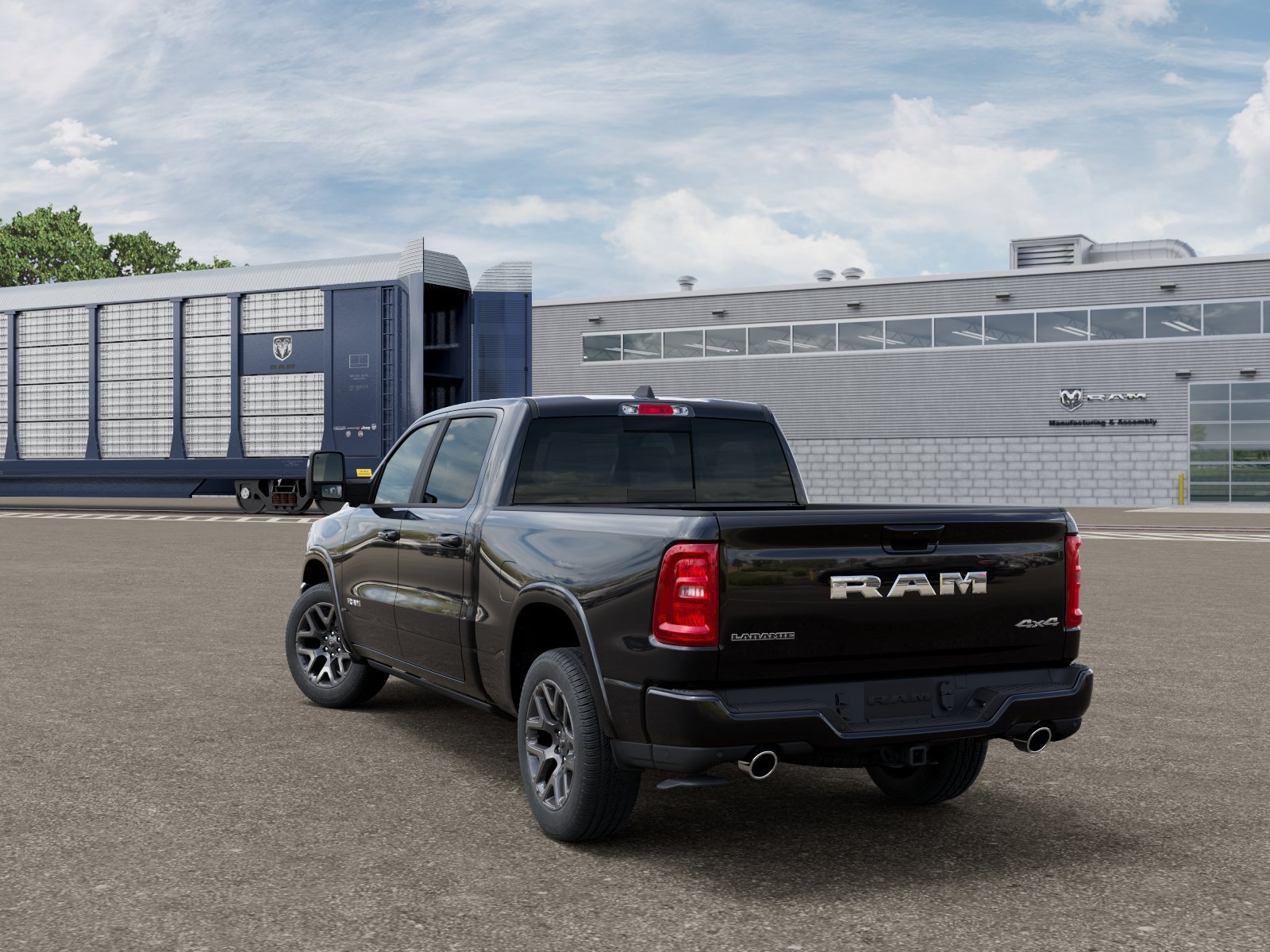 New 2026 Diamond Black Crystal Pearl-Coat Exterior Paint RAM LARAMIE image 4