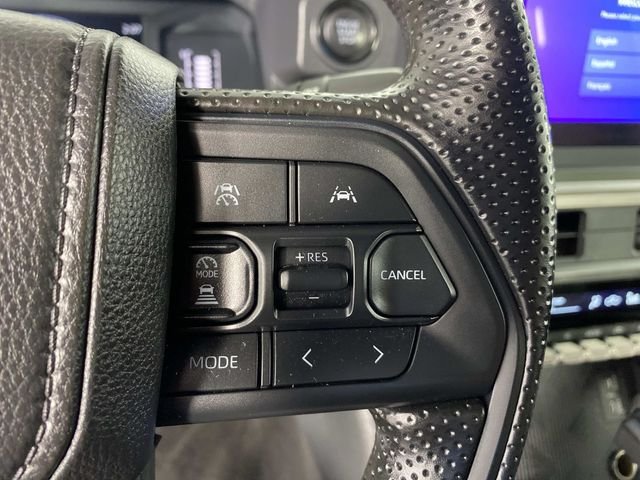 Used 2025 White Toyota SR5 image 16
