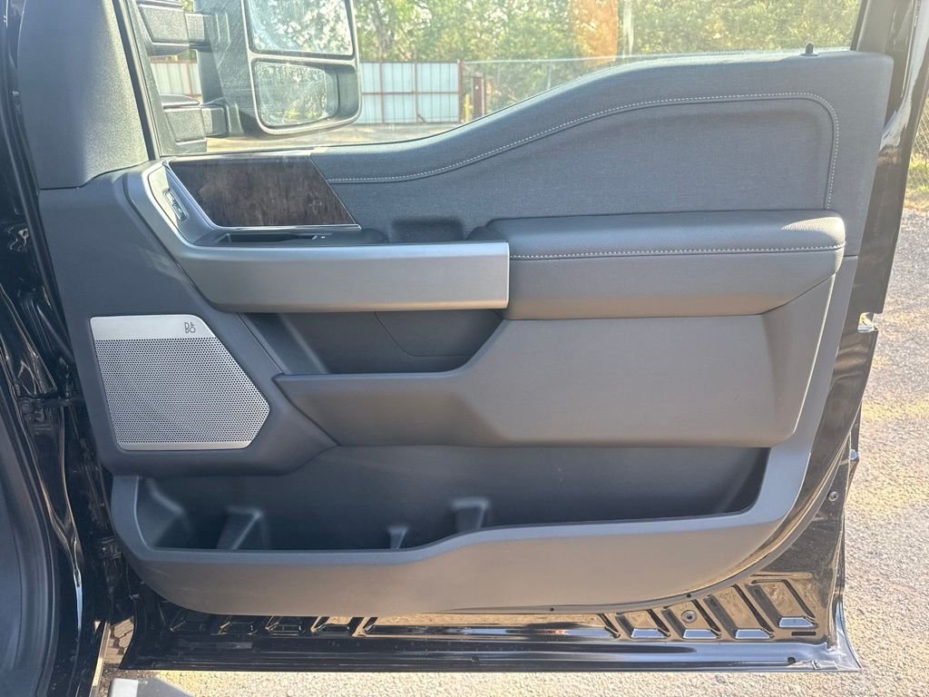 New 2026 Agate Black Metallic Ford Lariat image 36