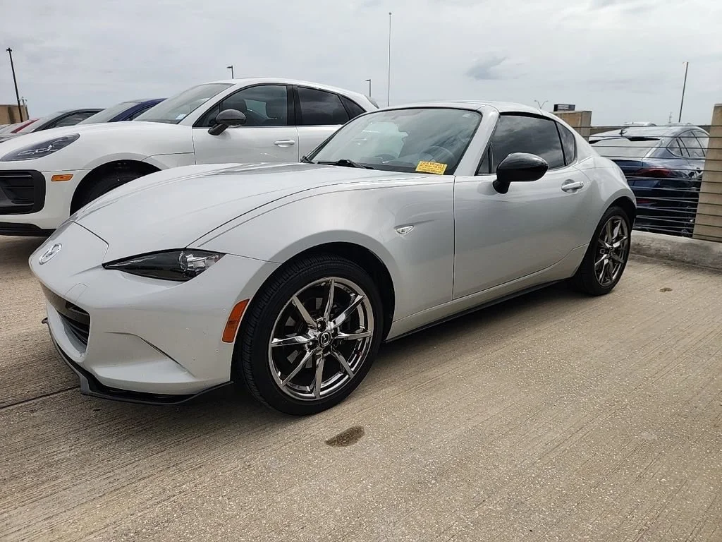 2017 Mazda MX-5 Miata Club Auto's photo