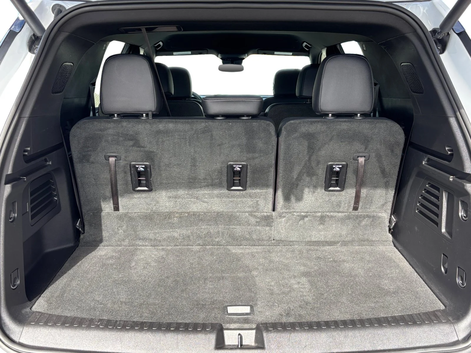 Used 2026 Summit White Chevrolet LT image 19