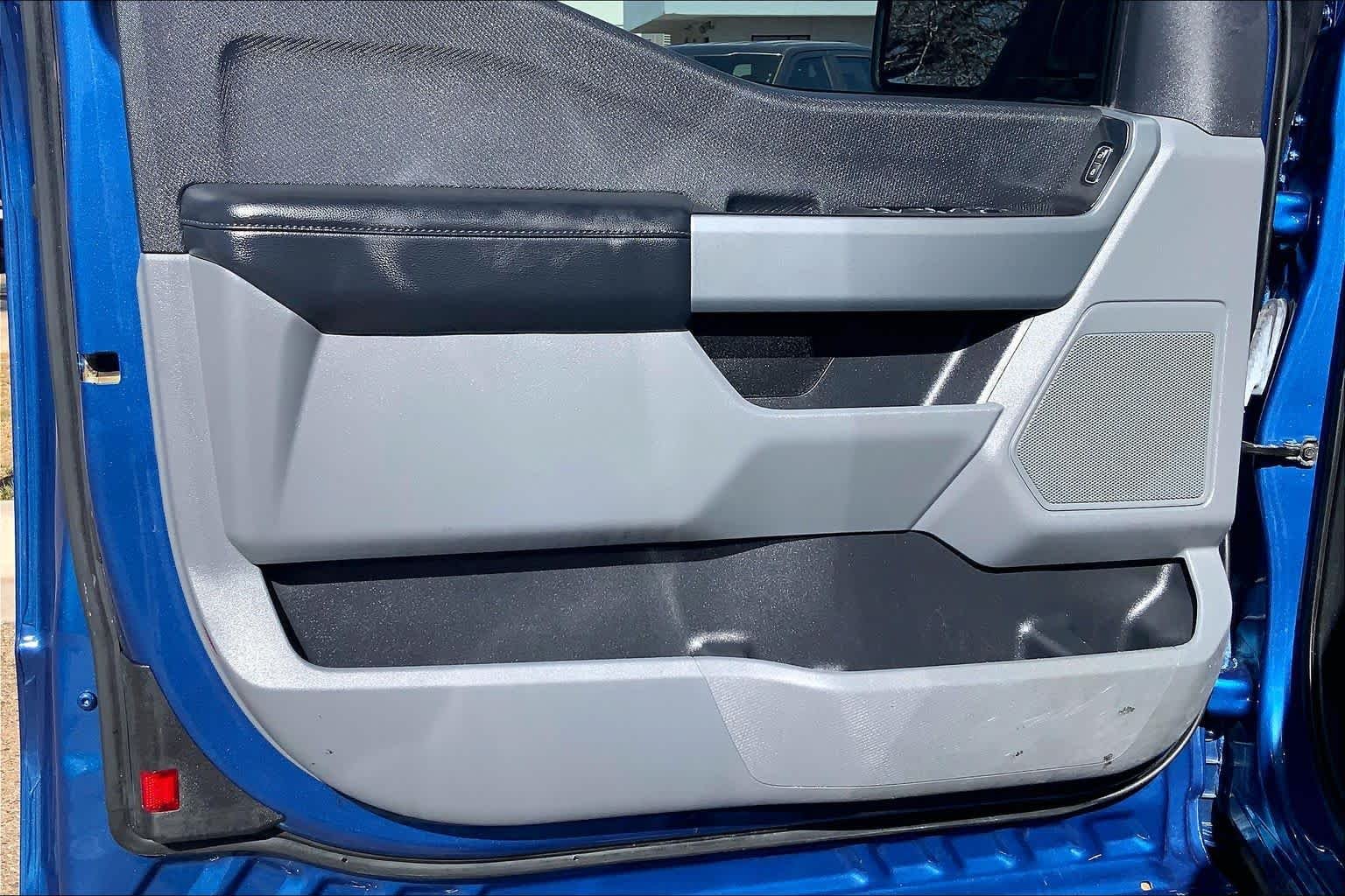 Used 2023 Atlas Blue Ford XLT image 42