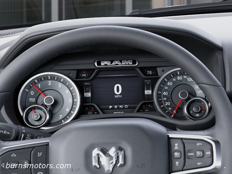 New 2026 Diamond Black Crystal Pearl-Coat Exterior Paint RAM Lone Star Night Edition image 17
