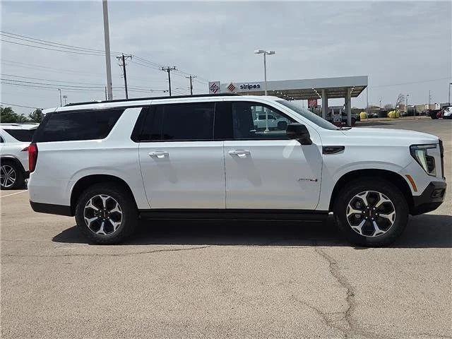 New 2026 Summit White GMC AT4 Ultimate image 5