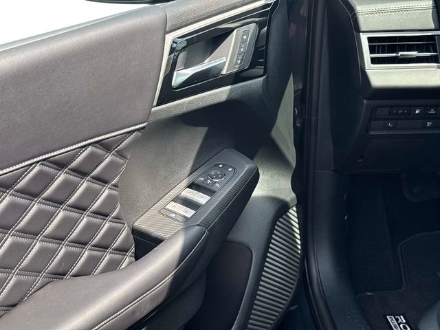Used 2026 Gray Nissan Platinum image 12